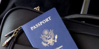 Jakie znaczenie ma nazwa w identyfikacji firmy na rynku?