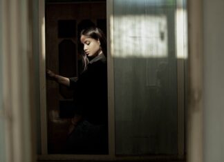 Jak grzecznie zerwać z kimś kontakt? Jak grzecznie zerwać z kimś kontakt?