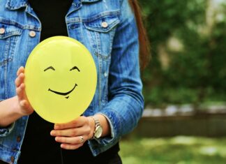 Jak nawiązywać relacje z ludźmi?